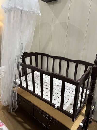 Baby cot