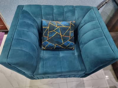 Sofa set 6 seater with table