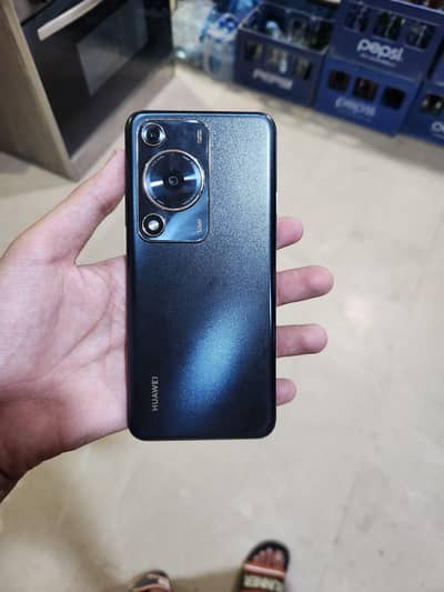 Huawei Nova Y72