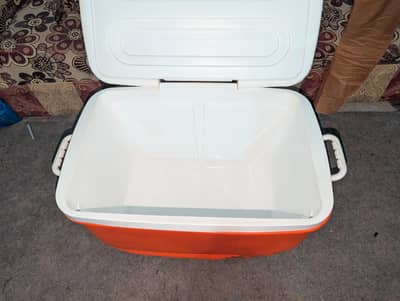 Ice Box 42 liters
