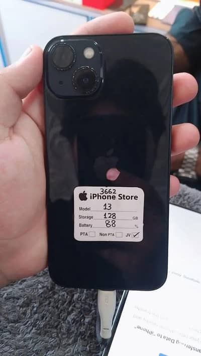Apple iPhone 13 128 gb health 88
