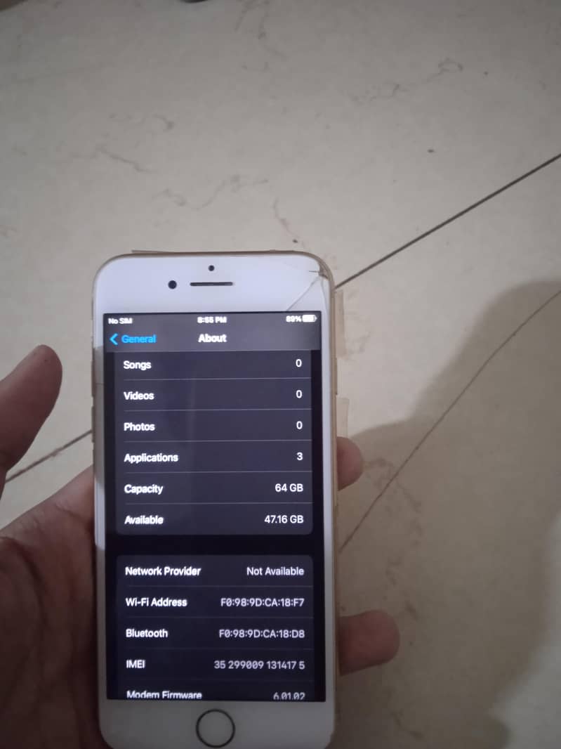 Apple iPhone 8 4