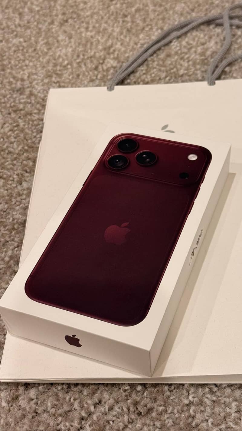 Apple iPhone 18 Pro Max 0