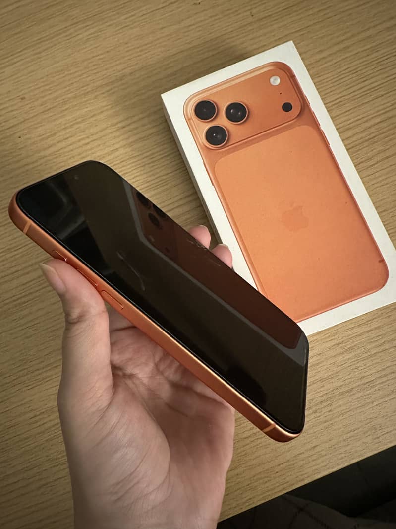 Apple iPhone 17 Pro Max/Non PTA/brand new condition/under warranty 3