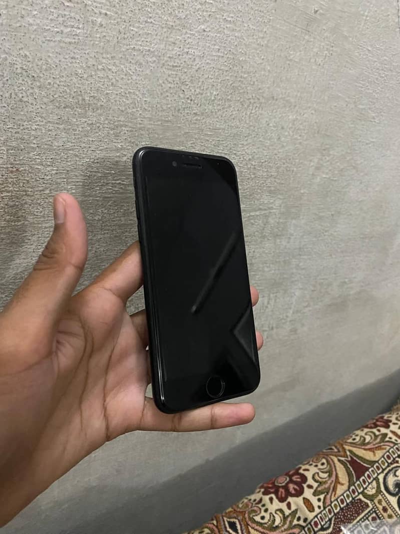 Apple iPhone SE 2