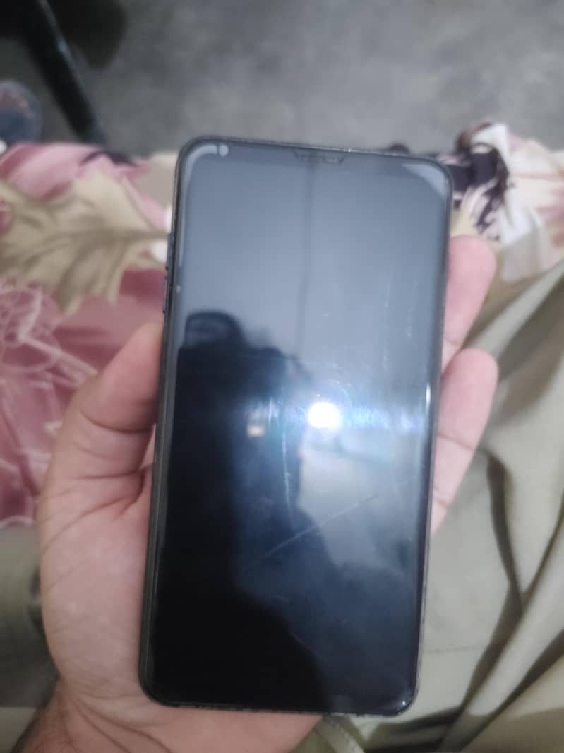 LG V30 2