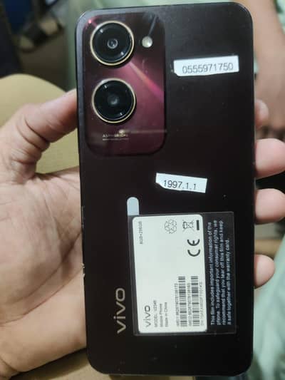 Vivo Y28s