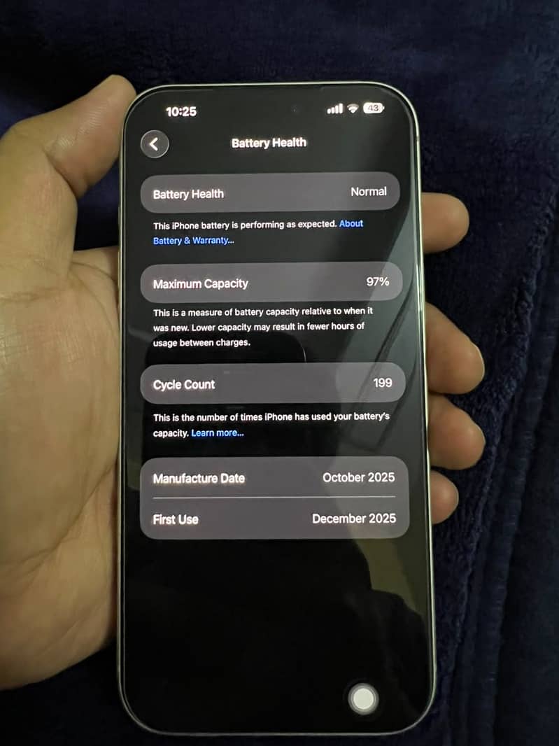 Apple iPhone 17 Pro Max 1