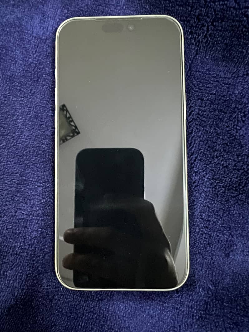 Apple iPhone 17 Pro Max 3
