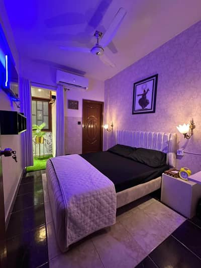 Daily Basis Apartment & Rooms Per day Perweek Short stay Available in E-11 Islamabad