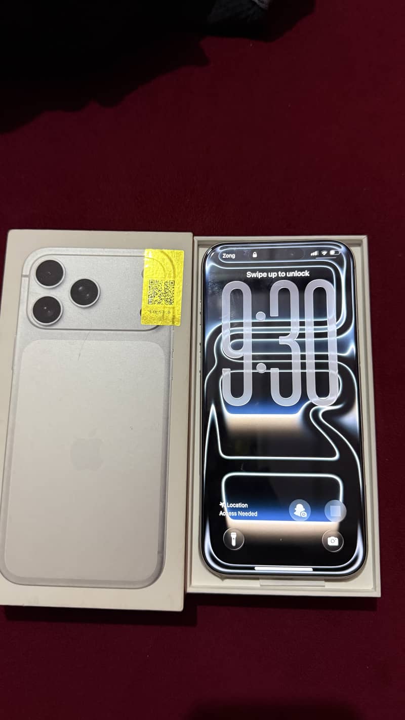 Apple iPhone 17 Pro Max 1