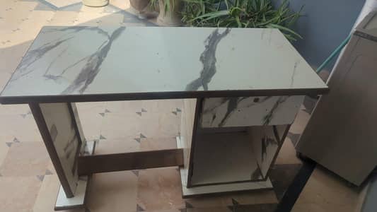 computer table / study table