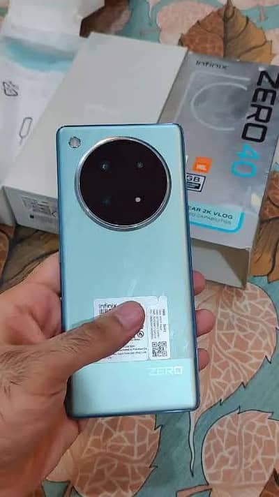 Infinix zero 40