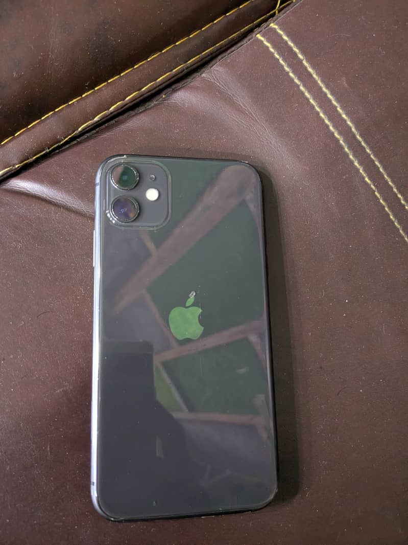 Apple iPhone 11 0
