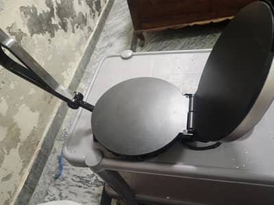 GEEPAS chapati maker.