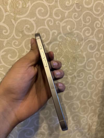 Apple iPhone 15 Pro Max 03/03/69/36/925
