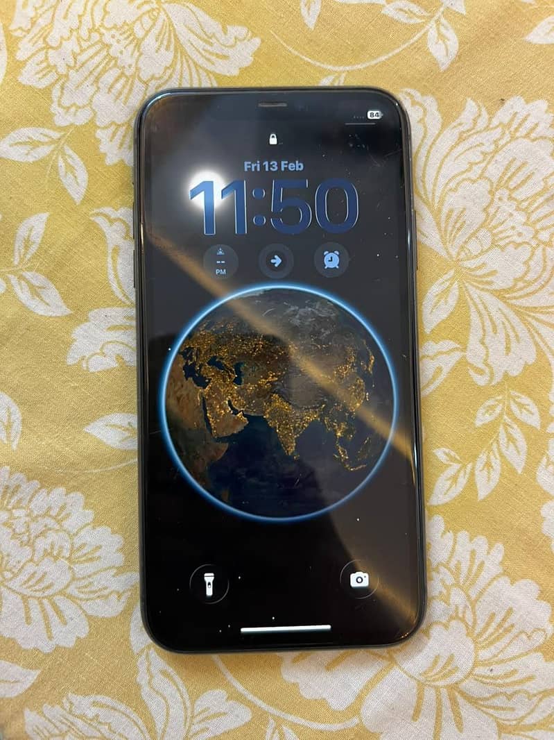 Apple iPhone 11 0