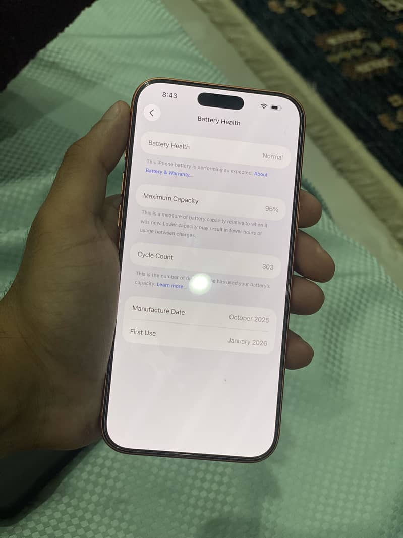 Apple iPhone 17 Pro Max 9