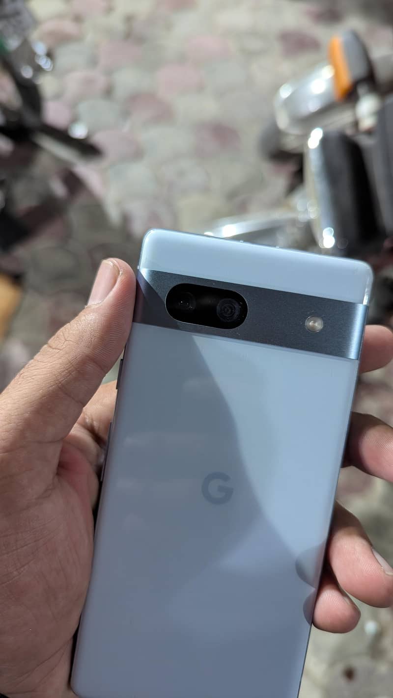 Google Pixel 7A 4