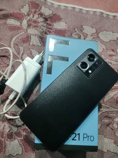 OPPO F21 Pro