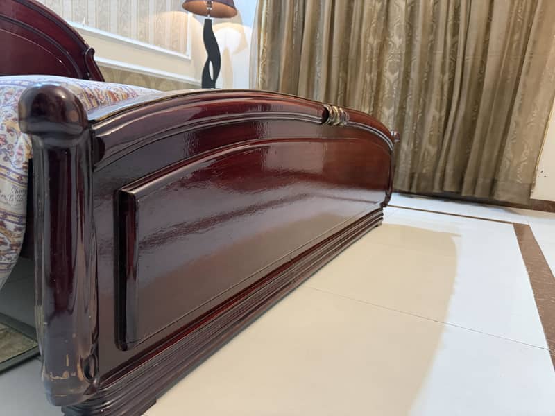 Queen side bed and side table 2
