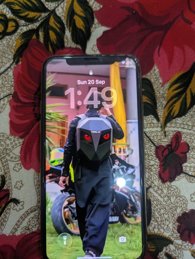 Apple iPhone 11 Pro 3