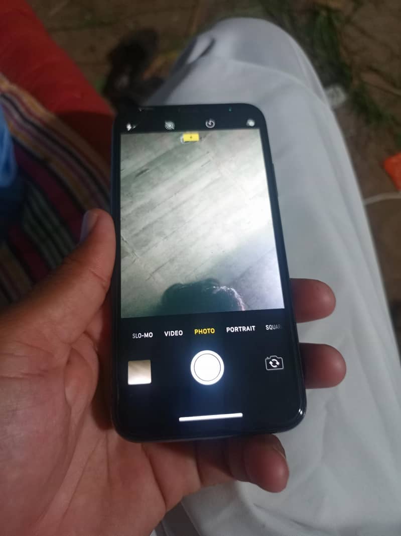 Apple iPhone X 5