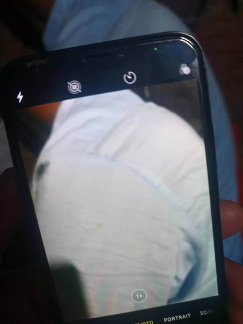 Apple iPhone X 6