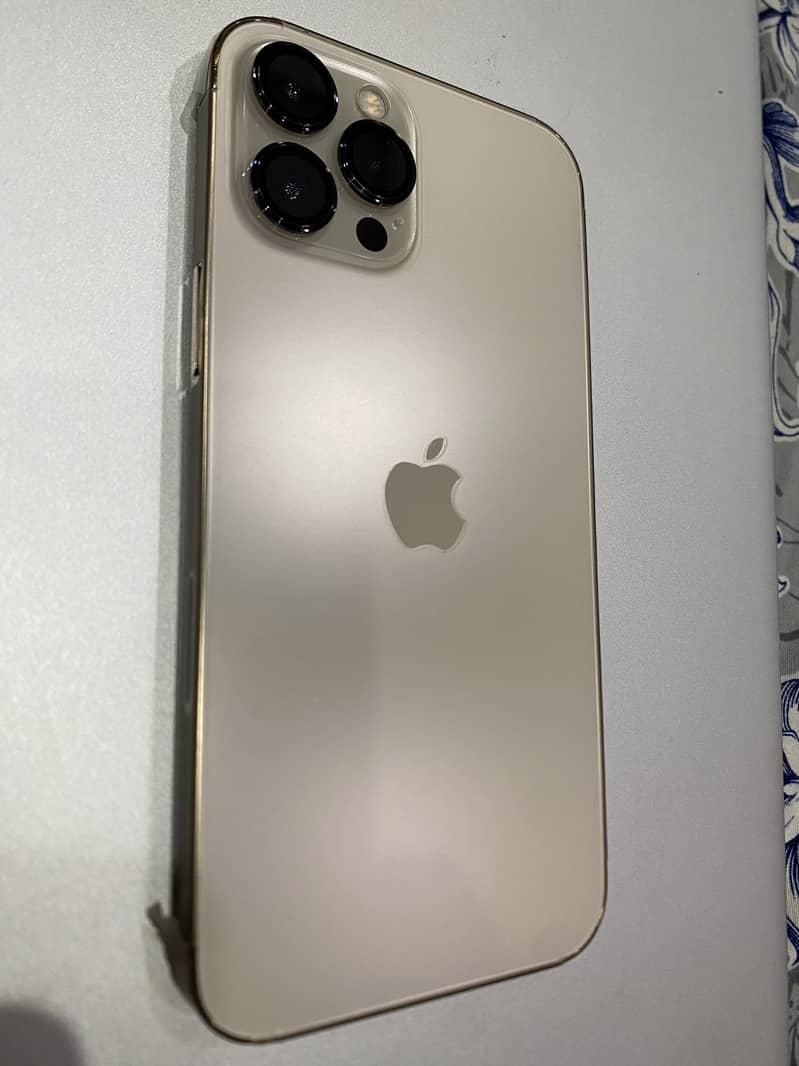Apple iPhone 12 Pro Max 3