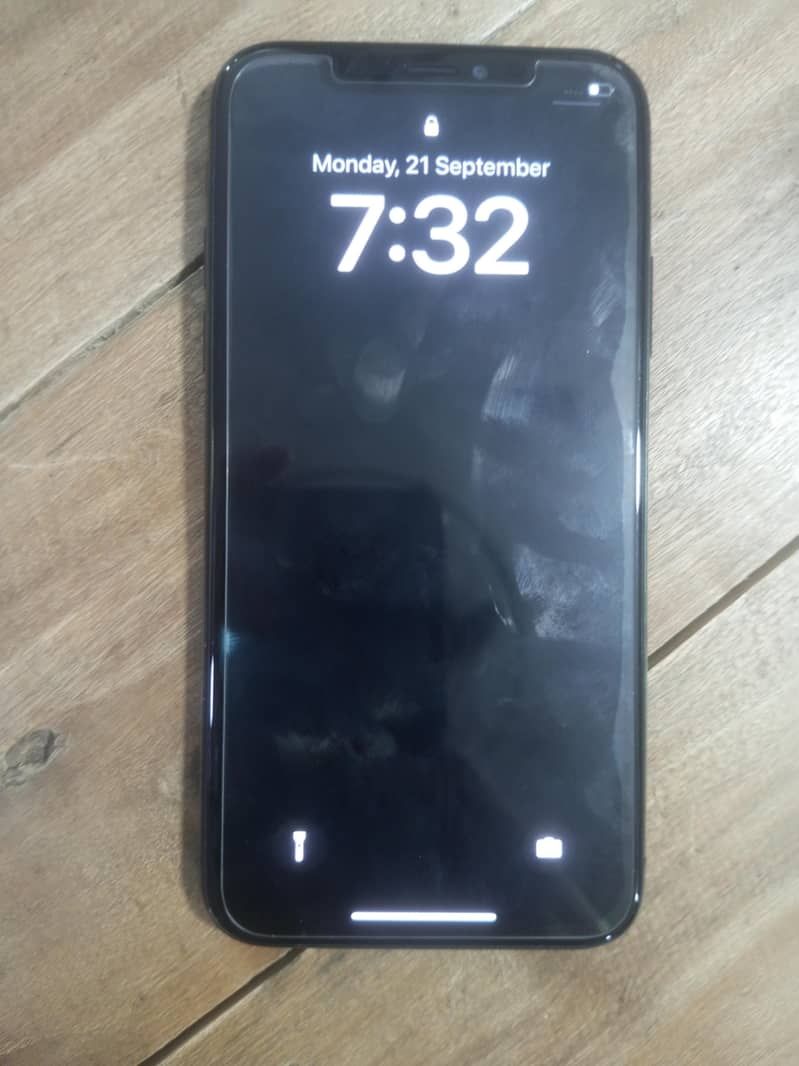 Apple iPhone X 1