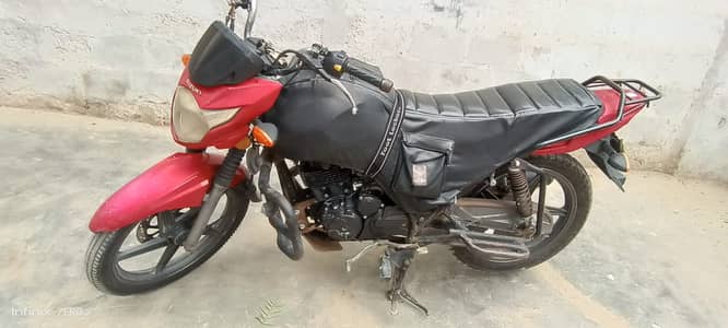 Suzuki GR 150 2018
