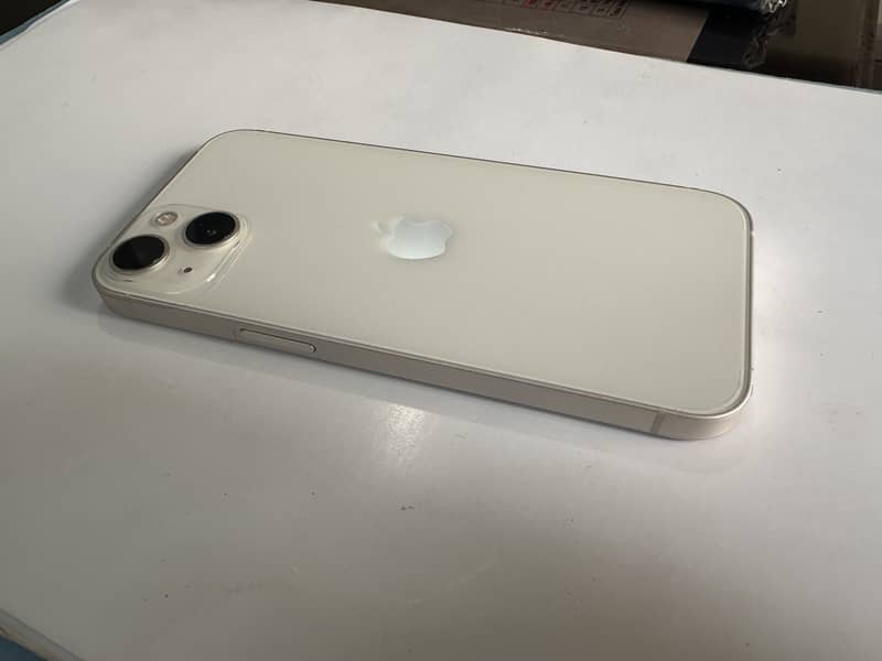 Apple iPhone 13 1
