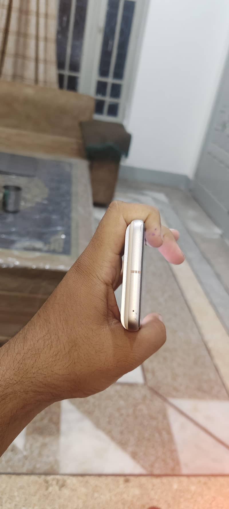 Google Pixel 8 2