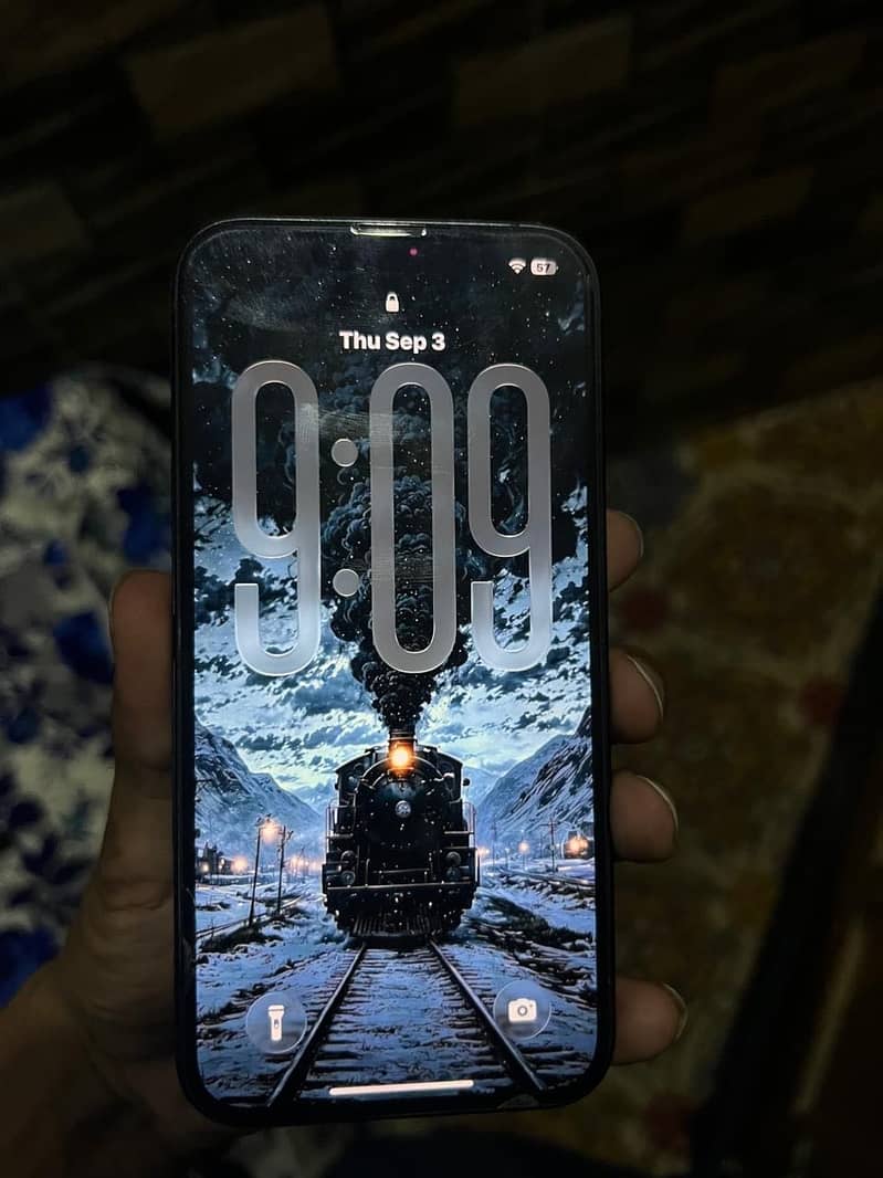 Apple iPhone 14 3