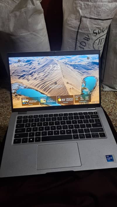 latitude 5420 | i7 1185g7  | 32gb ddr4 | 512nvme |  dukandar nhi hu ma