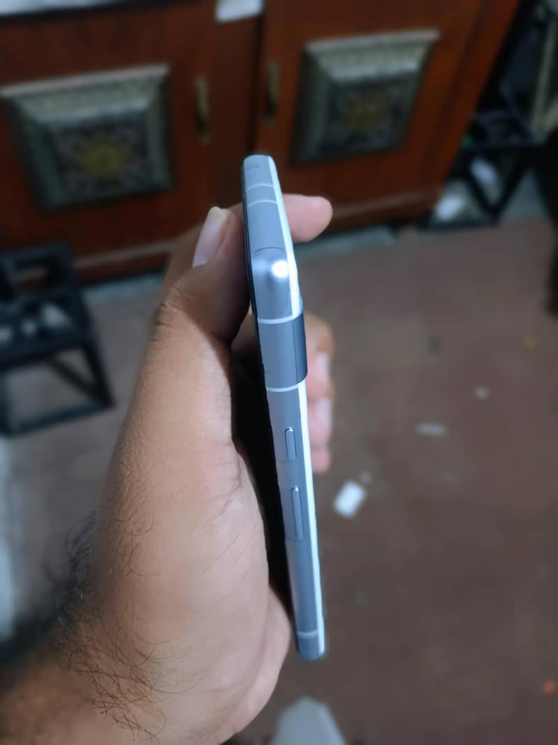 Google Pixel 7a 3