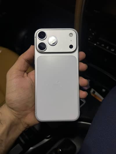 iPhone 17 Pro Max (fu) silver