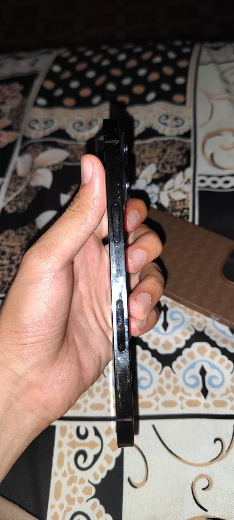 Apple iPhone 14 Pro Max 1