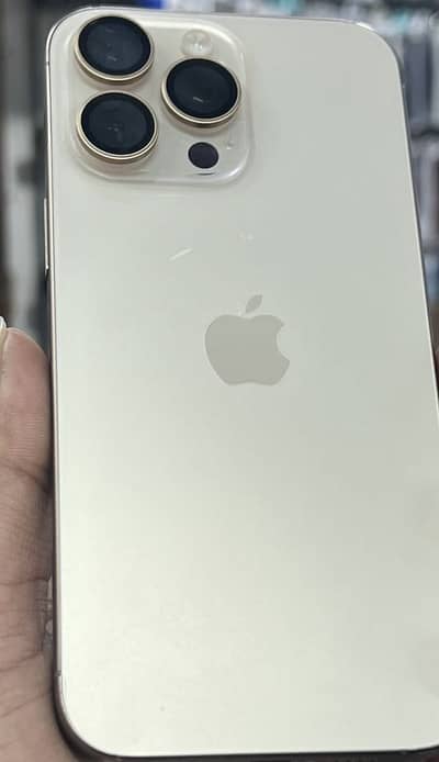 Apple iPhone 16 Pro Max