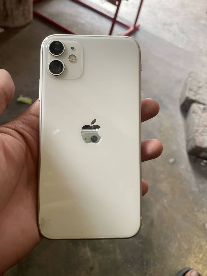 Apple iPhone 11 5