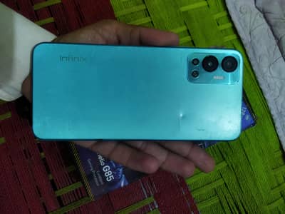 Infinix Hot 12
