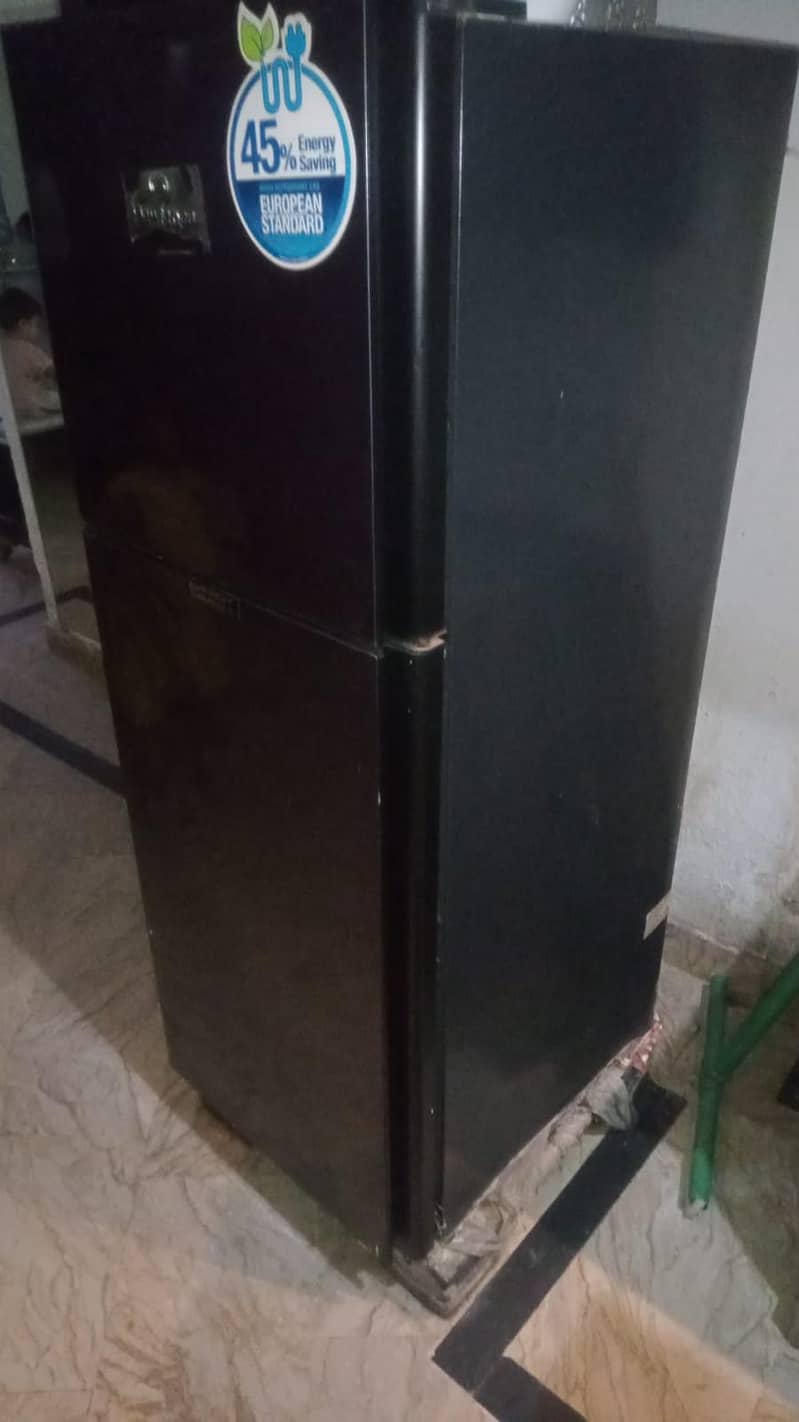dewlance fridge 1