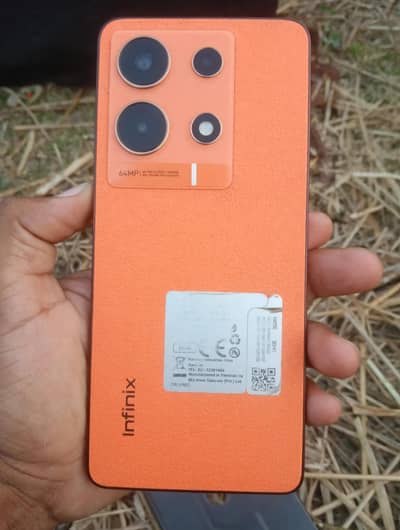Infinix Note 30 60fps stable gaming  *Display:* - 6.78" IPS LCD, FHD