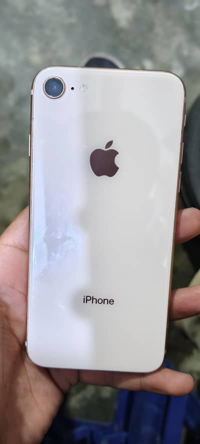 Apple iPhone 8