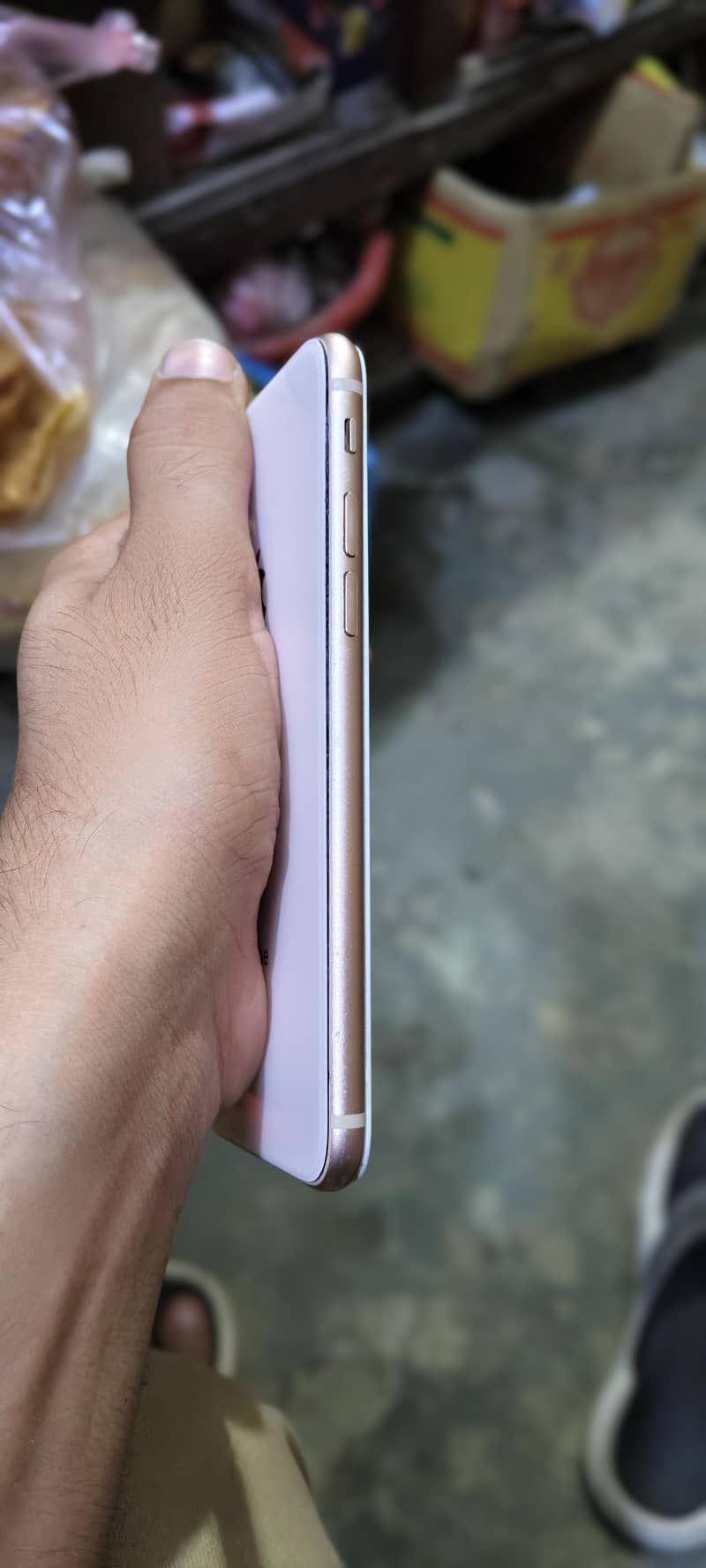 Apple iPhone 8 5