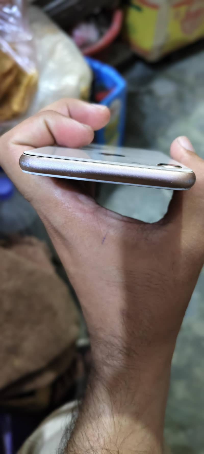Apple iPhone 8 6