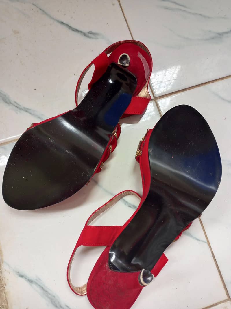 red fancy heels 3