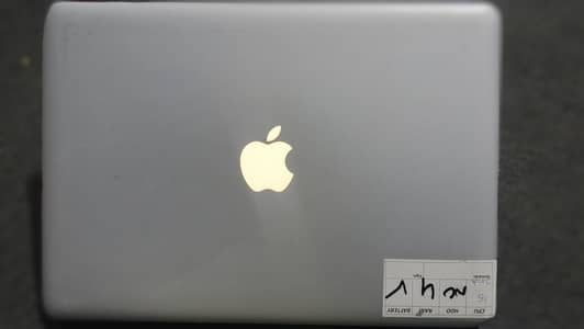 MacBook 2011 in wholesale rait available in bulk quantity