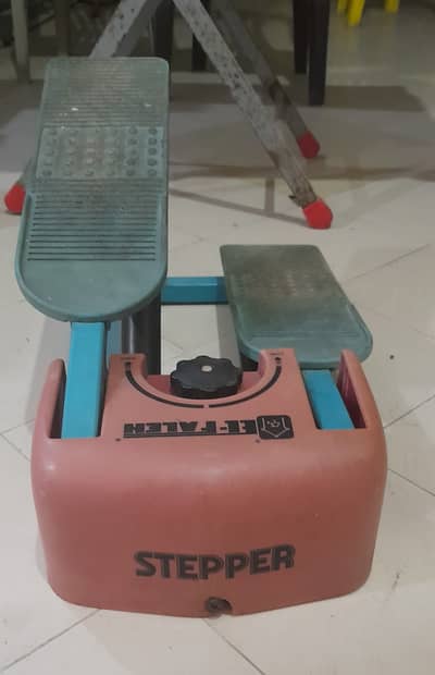STEPPER, the Exercie Machine