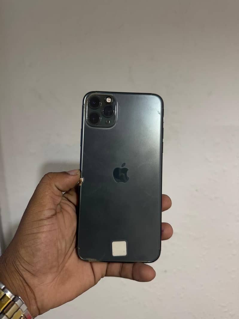 Apple iPhone 11 Pro Max 8